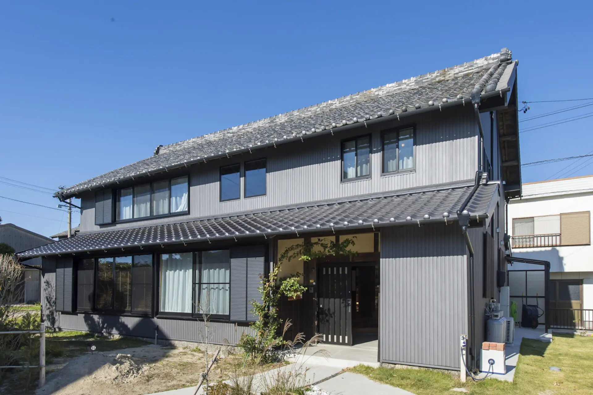 古民家リノベHow toアドバイス】外壁や屋根はどうすればいい？